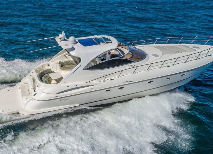 Single-Floor Yachts