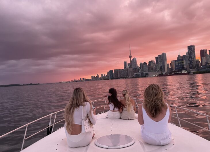 Double-Decker Yachts