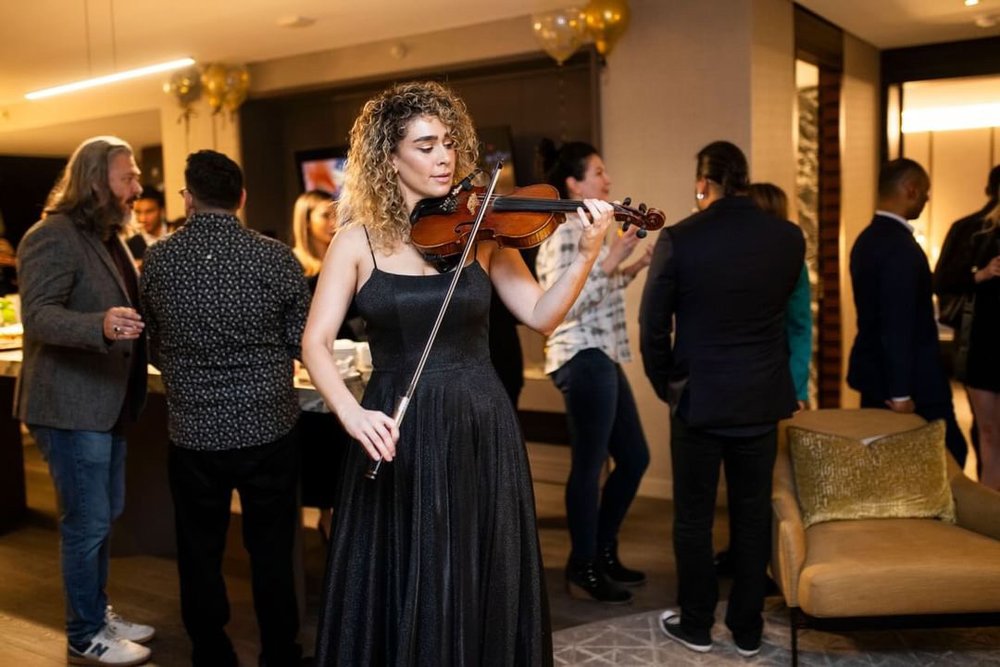 Performance+in+black+2